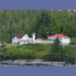 2004_6624_Addenbroke_Island_Light.html