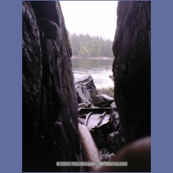 2002_390_Columbia_Cove.html