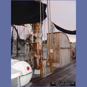 2006_0421_Comox_Harbour.JPG