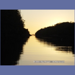 2004_6860_Day_Point_Anchorage_McInnes_Island.html