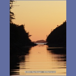 2004_6879_Day_Point_Anchorage_McInnes_Island.html