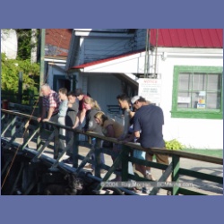2004_8018_Duncanby_Landing.html