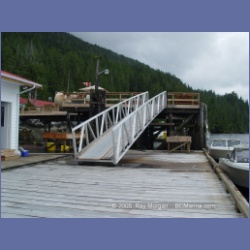 2005_0806_Duncanby_Lodge_Marina_Rivers_Inlet.html