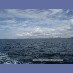 2005_2100_GungHo_Bay_Banks_Island.html