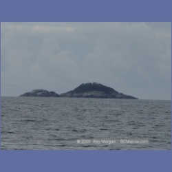 2005_2103_GungHo_Bay_Banks_Island.html