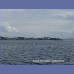 2005_2104_GungHo_Bay_Banks_Island.html