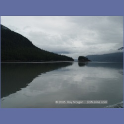 2005_1627_Nass_River_Iceberg_Bay.html