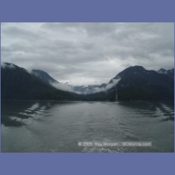2005_1628_Nass_River_Iceberg_Bay.html