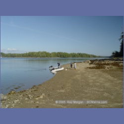 2005_2222_Kettle_Inlet_Aristazabal_Island.html