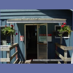 2003_3482_Kyuquot_BC_General_Store.html