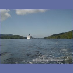 2005_2284_Lama_Pass_Cruise_Ship.html