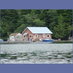 2003_4909_Potts_Lagoon_Cracroft_Island.html