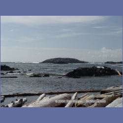 2004_6994_Rudolf_Bay_Price_Island.html