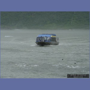 2006_0846_Shakes_Glacier_Stikeen_River.JPG