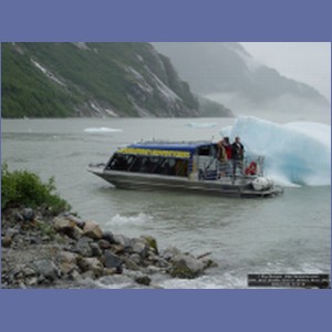 2006_0852_Shakes_Glacier_Stikeen_River.JPG