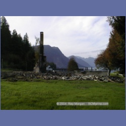 2000_500_Shoal_Bay_Lodge.html
