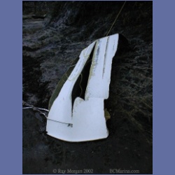 200X_217_Skiff_Wreck.html