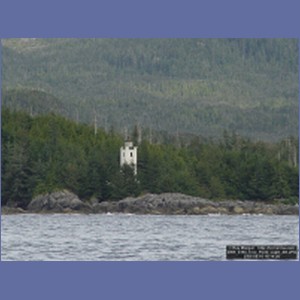 2006_2394_Tree_Point_Light_AK.JPG
