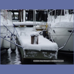 2005_0161_Van_Isle_Marina_Snow.html