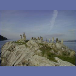 200X_184_Wallace_Island_Inuksuk.html