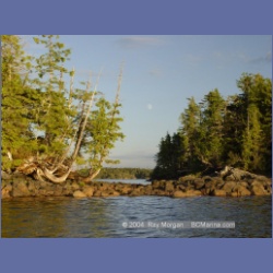 2003_4348_Weeteeam_Bay_Aristazabal_Island.html