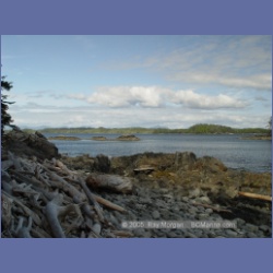 2005_2254_Weeteeam_Bay_Aristazabal_Island.html