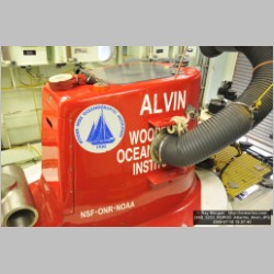 2009_5253_ROPOS_Atlantis_Alvin.JPG