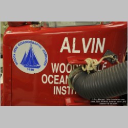2009_5255_ROPOS_Atlantis_Alvin.JPG