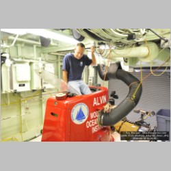 2009_5721_ROPOS_Atlantis_Alvin.JPG